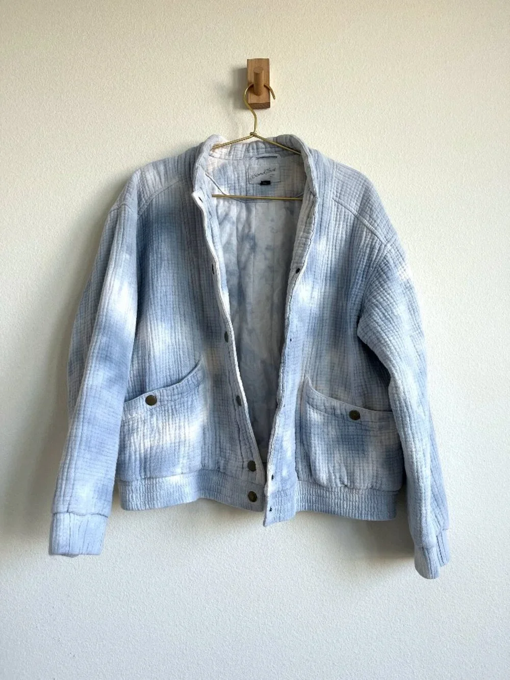 Universal Thread Blue & White Tie-Dye Quilted Jacket - Cotton Bomber Style - M